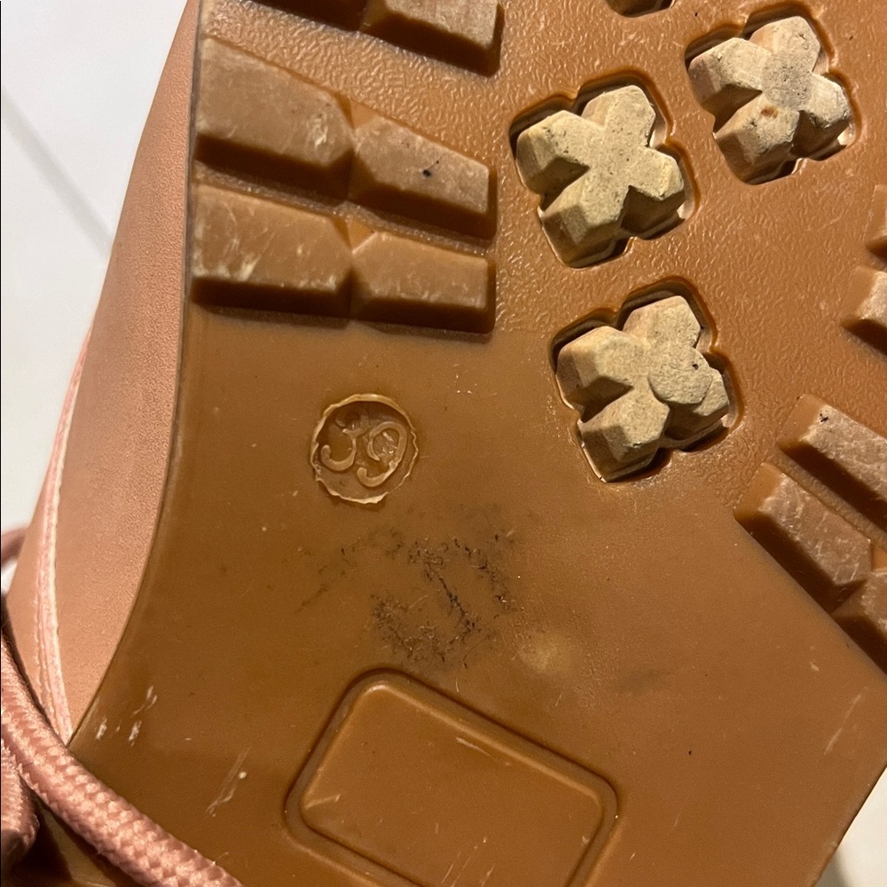 UGG Women's Pink Lace-Up Winter Boots - Picture 8 of 13